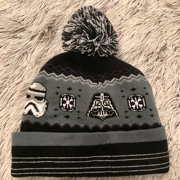 *BOGO* Disney Star Wars Beanie - Picture 2 of 4